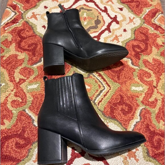 Black Leather Ankle Boots - Waterproof - Picture 2 of 4